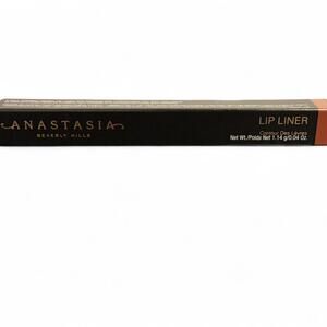 Anastasia Beverly Hills  Brown Makeup